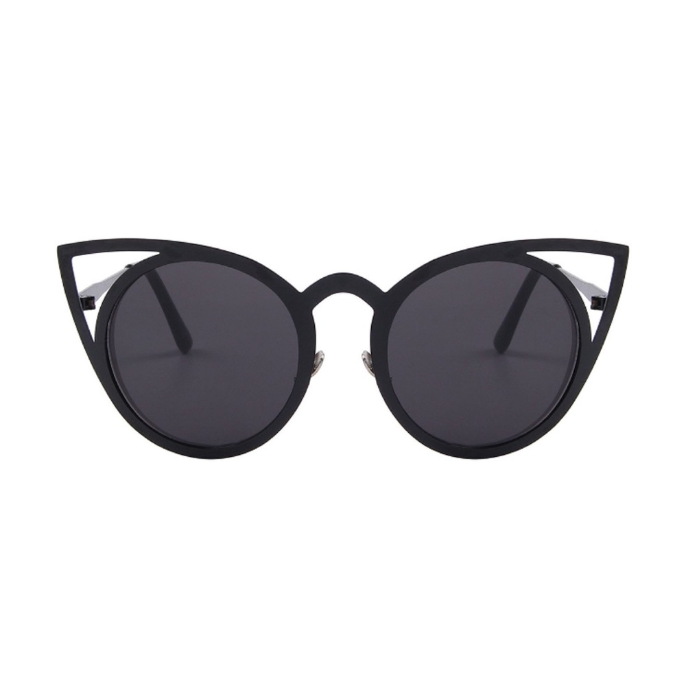 Round Lens Cut Out Cat Eye Black Sunglasses - Picture 4 of 11